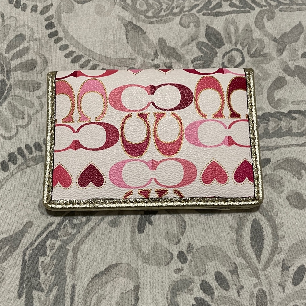 Coach Signature Waverly Heart White Red Pink ID Wallet Card Holder Small Gold